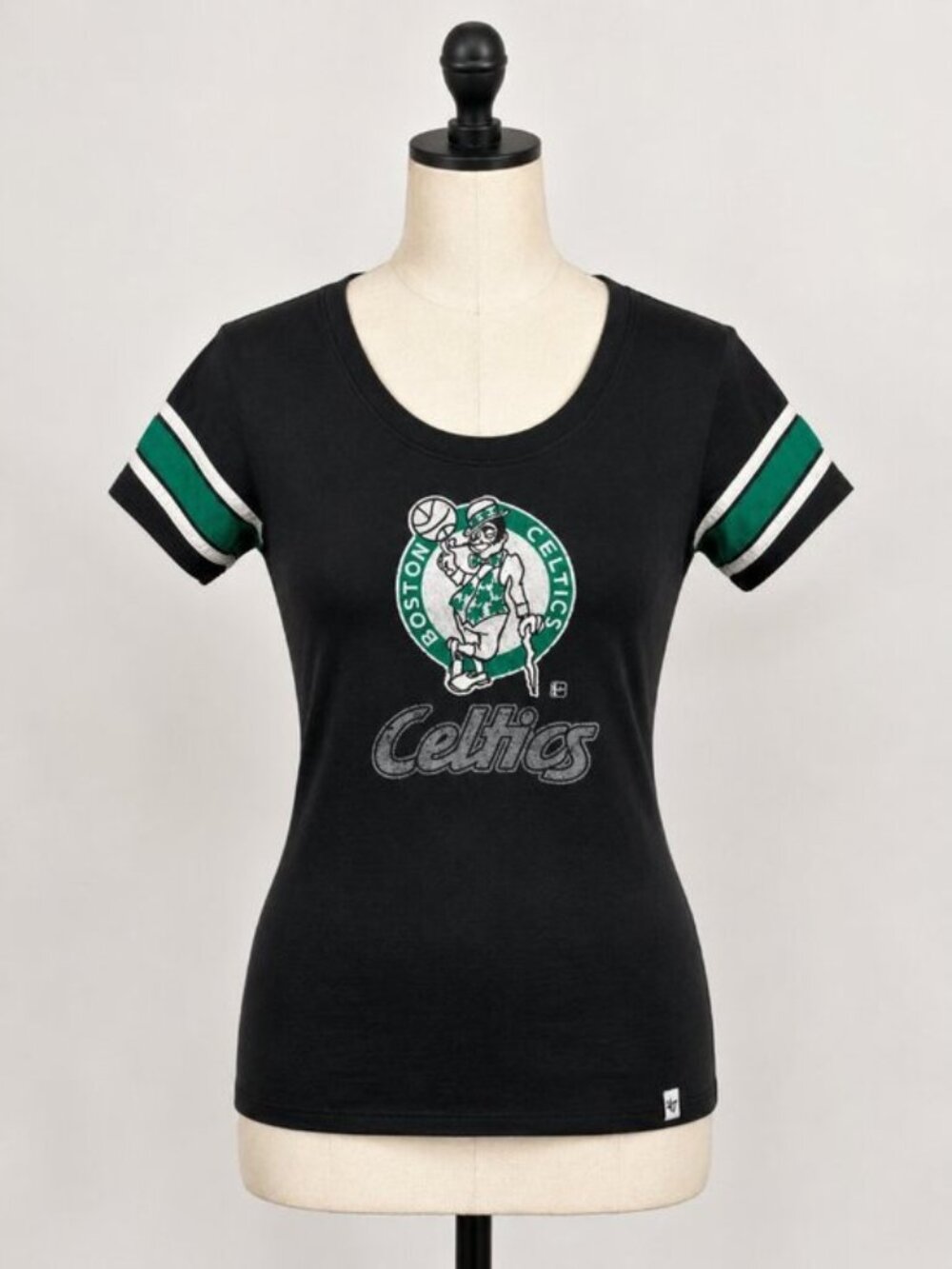 ’47 Brand Boston Celtics NBA Women’s V-Neck Tee Black Green Size M